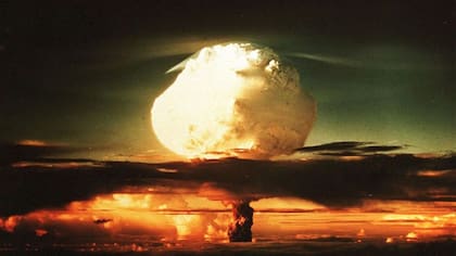 ¿Qué pasaría si ponemos a la IA a cargo de las armas nucleares? Aunque parezca delirante, el debate se dio hace poco más de un mes entre Estados Unidos, Rusia y China