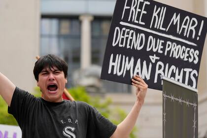 Qué saber sobre la liberación de Kilmar Ábrego García y el riesgo de deportación