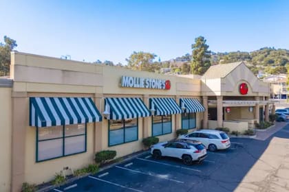 Qué se sabe del cierre de Mollie Stone’s en California