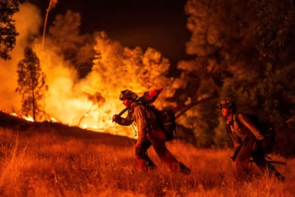 Qué se sabe del último incendio que afecta al sur de California