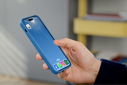 Qué significa el emoji del robot y en qué casos se utiliza en WhatsApp