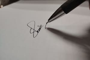 Qué significa hacer la firma con la inicial de tu nombre, según la grafología