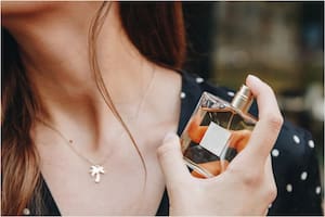 Qué significa usar perfume todos los días, según la psicología