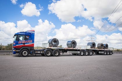 Qué son los bitrenes, el medio de transporte de carga que circulará por las rutas argentinas