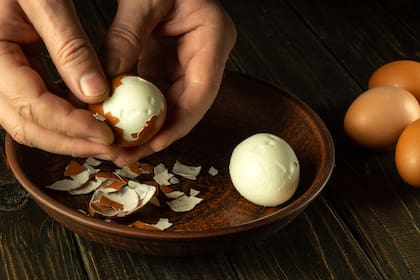 Qué tener en cuenta a la hora de pelar un huevo duro