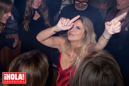 Todas las fotos de su divertida fiesta con Adrián Suar y Guillermo Francella como invitados