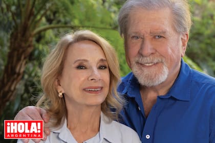 Queridísimos y respetados por sus pares y el público, posan en su refugio privado en exclusiva.