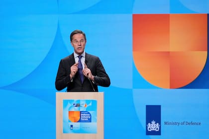 “Querido Donald”: Trump publica halagador mensaje privado del líder de la OTAN