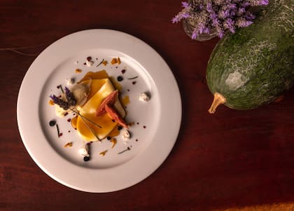Quesillo (elaborado por el propio Hansen) con cayote.