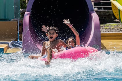 ¿Quién dijo que quedarse en la ciudad no es divertido?