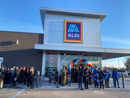 Quien encabeza la lista de Illinois es Aldi, una reconocida cadena minorista con sede en Batavia