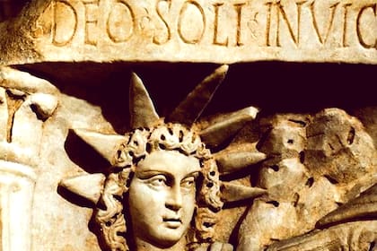 Quién era el Sol Invicto, el dios pagano de cuya fiesta la Iglesia se apropió para celebrar la Navidad y al que le debemos el domingo