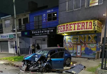 Quién era la joven de 21 años que murió tras impactar de lleno contra el frente de un local en Quilmes.