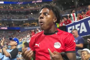 Quién es el streamer Speed, que denunció insultos racistas de hinchas argentinos