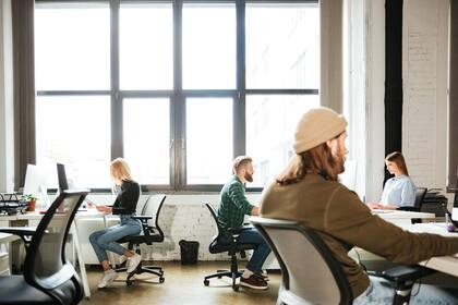Quienes deben trabajar el 25 d mayo, recibirán una remuneración doble de la jornada laboral (Crédito: Freepik)