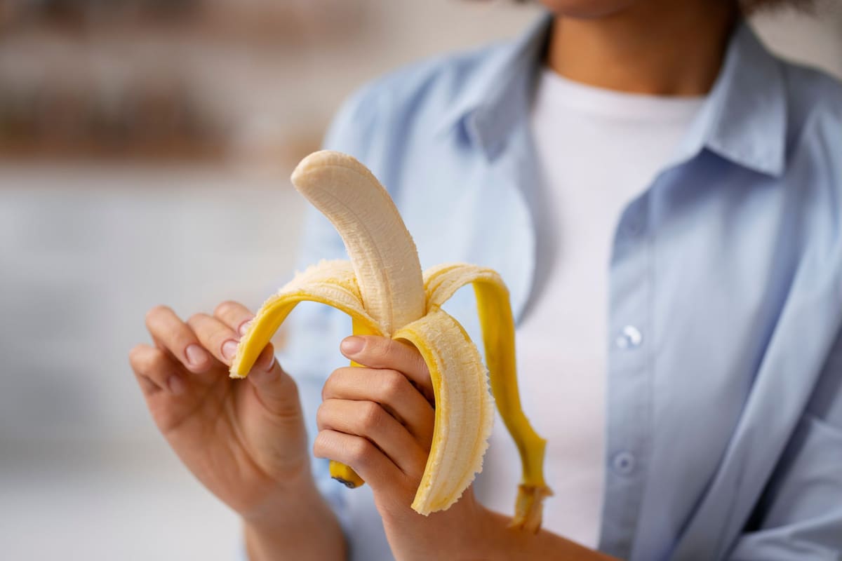 Quiénes deberían dejar de comer banana, según los especialistas (Foto: Freepik)