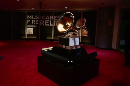 Quiénes fueron los ganadores en los Grammy 2025