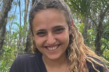 ¿Quiénes son las israelíes liberadas o los recuperados el primer día del alto al fuego?