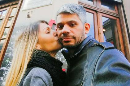 “Quiero que encuentren al que dejó a un bebé sin su papá”, dijo la esposa del pizzero asesinado