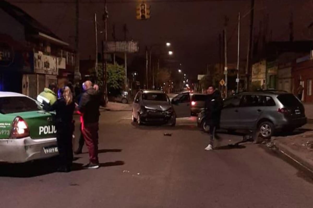 Quilmes: arrestaron a cuatro policías por robar $500.000 tras un accidente