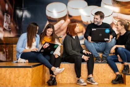 Quilmes lanza una Feria de Empleo para cubrir 200 puestos de trabajo