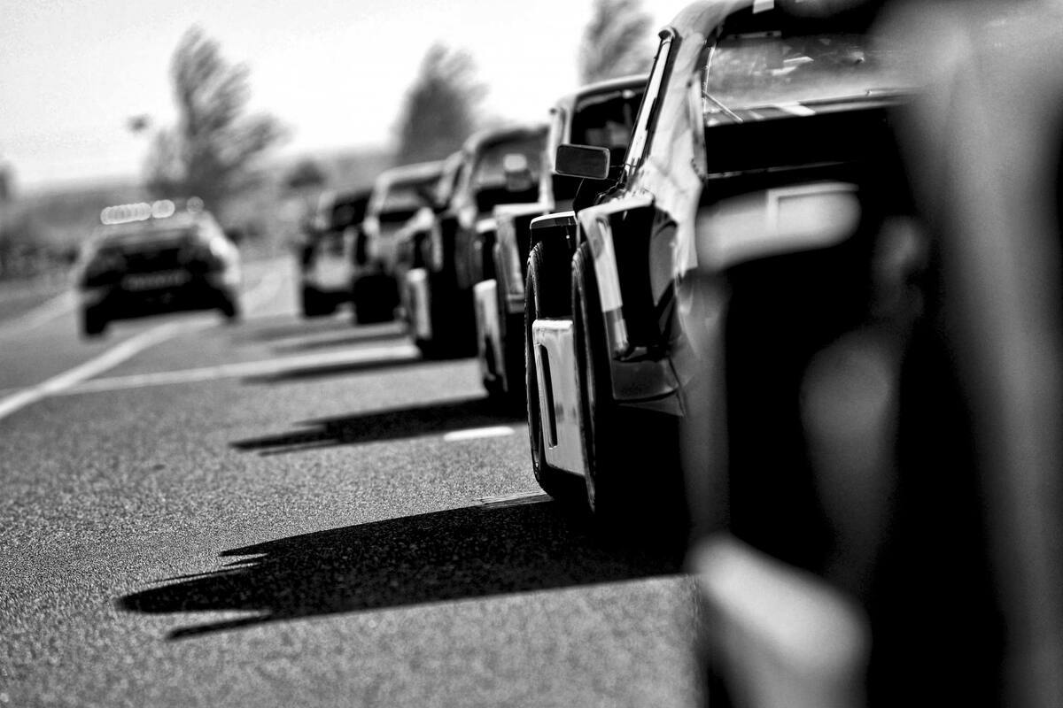 Quince días faltan para que imágenes como esta vuelvan a tener lugar; en la capital rionegrina se largará el 2018 del TC; ya con la fecha inaugural de Viedma a la vista, un análisis de los favoritos, las polémicas, los cambios reglamentarios y un calendario incompleto ofrece el panorama de 2018 de l