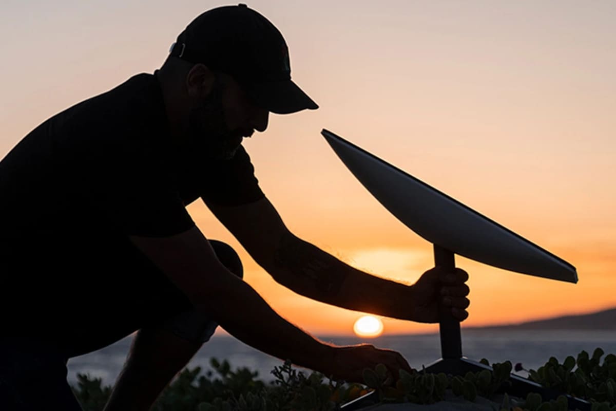 Quinientos dólares para la compra y un abono mensual de 150 dólares como máximo es el presupuesto inicial que se requiere para comprar la mini antena portátil de Starlink