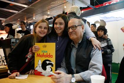 Quino en la Feria del Libro, en 2012