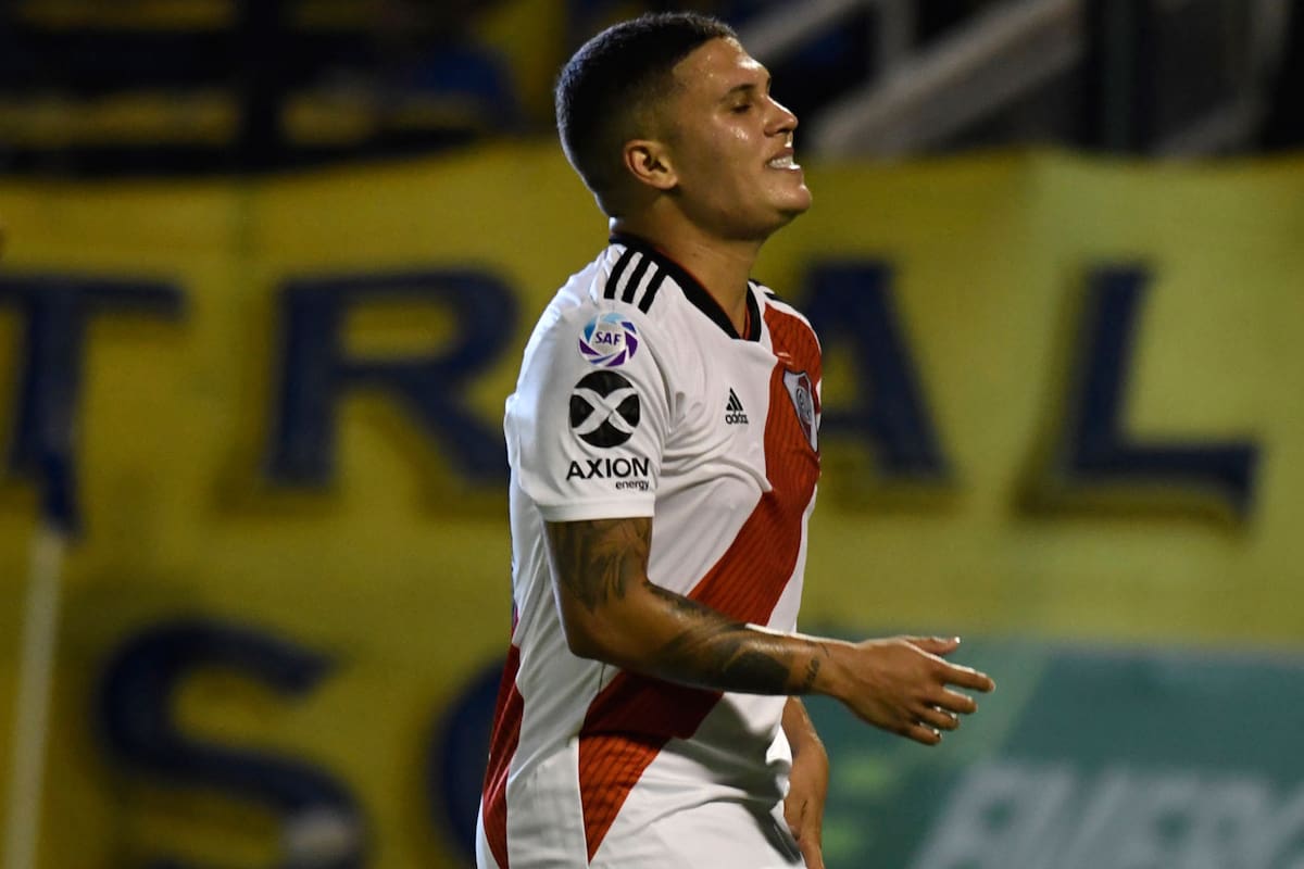 Quintero volvió a convertir un golazo