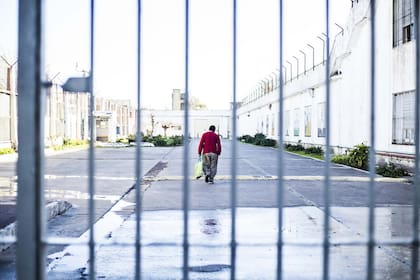 Quiroga está alojado en el pabellón de ex integrantes de las fuerzas de seguridad. “Si no lo habrían molido a palos, matar niñas se paga caro”, dicen.
