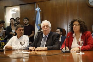 Coronavirus. Dos cifras convencen al Gobierno para no endurecer la cuarentena