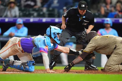 Racha de bateo de Manny Machado pone en ebullición a los Padres