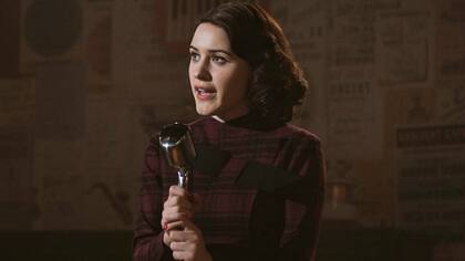 Rachel Brosnahan en La maravillosa señora Maisel