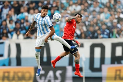 Racing e Independiente animaron un clásico entretenido en el primer tiempo, más disputado en el segundo y con poco resto en el cierre