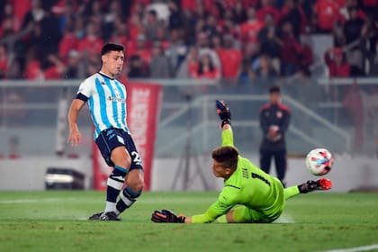 Racing e Independiente vuelven a encontrarse: en el último enfrentamiento, ganó la Academia y Chancalay le marcó a Sosa