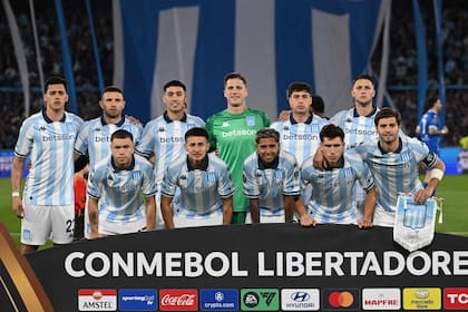 Racing, el único equipo argentino que sigue con vida en la Libertadores, anunció un acuerdo con una nueva indumentaria