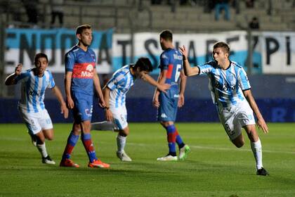 Racing festejó ante Tigre y pasó a octavos de la Copa Argentina