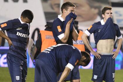 Racing no encuentra salida a la crisis que atraviesa