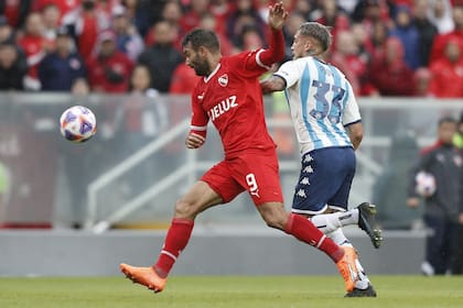 Racing vs. Independiente es uno de los cuatro clásicos que propone la Copa de la Liga Profesional este sábado.