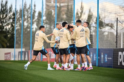 Radio 10 con intenciones de volver apostar al futbol