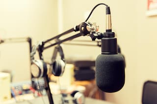 Radios en crisis: un fin de año agitado