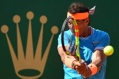 Rafa Nadal pasó a cuartos de final en Montecarlo, tras vencer a su compatriota Roberto Bautista