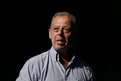 Rafael creó su empresa: Maratea Training Company y brinda conferencias.