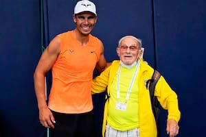 Rafael Nadal con Leonid Stanislavskyi, un entusiasta que cumplió su sueño
