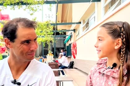 Rafael Nadal, en el Conde de Godó, con Camila González, pura frescura al entrevistar al Matador