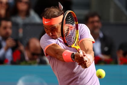 Rafael Nadal protagoniza el partido principal del séptimo día del Masters 1000 de Madrid vs. Pedro Cachín