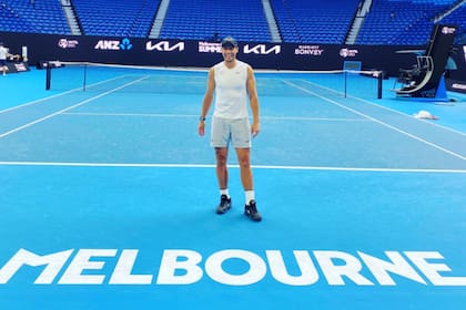 Rafael Nadal se prepara para el ATP 250 de Melbourne