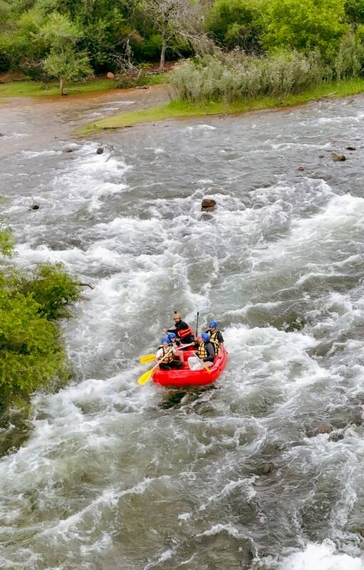 Rafting en el río Juramento.