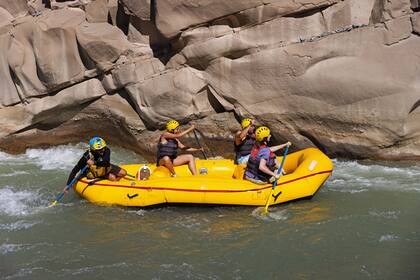 Rafting en el río Jáchal.
