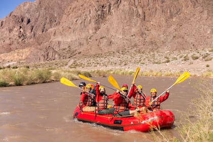 Rafting en el Río los Patos.